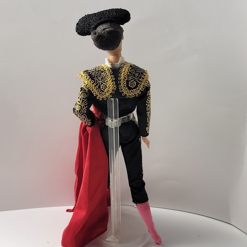 Spanish Barbie 1999 Dolls Of The World Collection Vintage 24670 - Picture 5 of 9